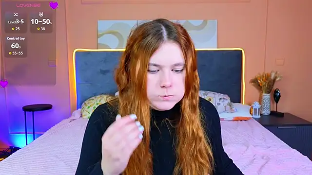 Eva Starlight online show from September 26, 2025, 4:08 am