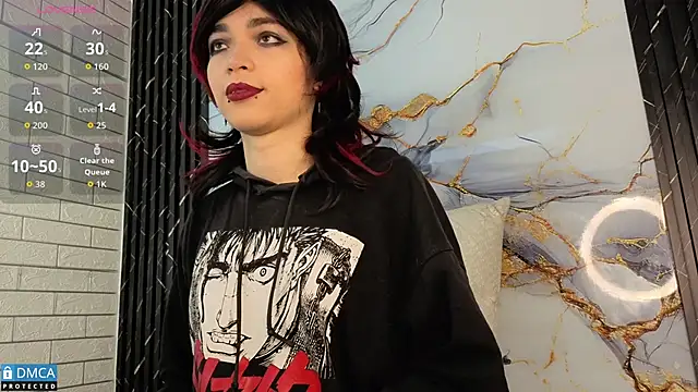 Snapshot of MaeveKuro chatting on November 5, 2025, 3:09 am MaeveKuro online show from November 5, 2025, 3:09 am