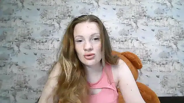 Snapshot of Eveline_May chatting on September 10, 2025, 2:38 pm Eveline May online show from September 10, 2025, 2:38 pm
