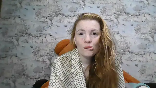 Snapshot of Eveline_May chatting on October 17, 2025, 7:00 am Eveline May online show from October 17, 2025, 7:00 am