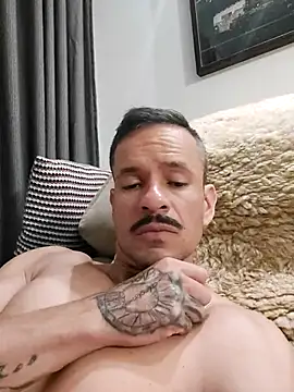 Snapshot of juniortche1313 chatting on November 29, 2025, 9:59 pm juniortche1313 online show from November 29, 2025, 9:59 pm