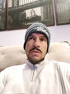 Snapshot of juniortche1313 chatting on October 8, 2025, 12:56 am juniortche1313 online show from October 8, 2025, 12:56 am