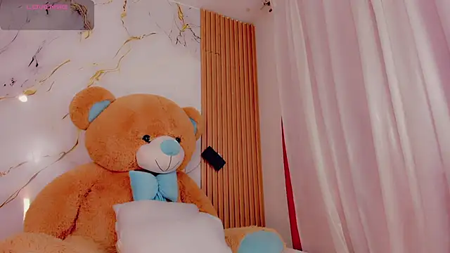 Snapshot of ValeriCardenas chatting on February 5, 2026, 2:18 am ValeriCardenas online show from February 5, 2026, 2:18 am