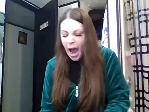 mrstoxox4594 online show from March 3, 2025, 12:06 pm