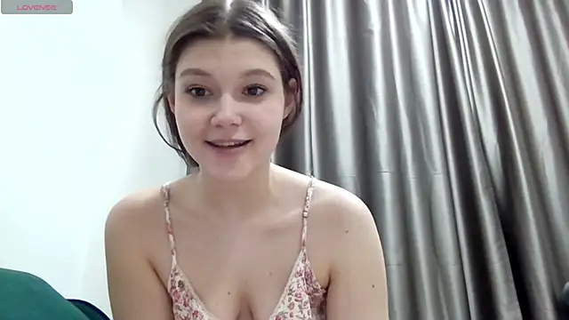 Kelly Ember online show from December 13, 2025, 8:04 pm