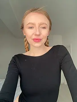 EvaBrooklyn online show from March 1, 2025, 6:35 am