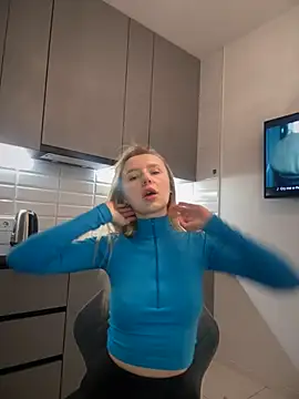 EvaBrooklyn online show from March 11, 2025, 4:51 pm