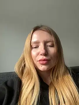 EvaBrooklyn online show from March 2, 2025, 11:30 am