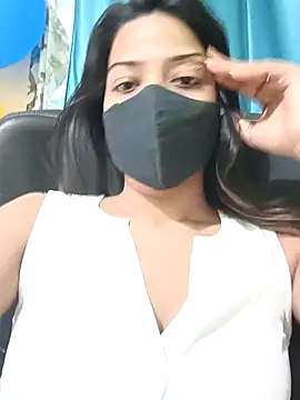 CRAZY  BITE online show from November 27, 2025, 12:38 pm