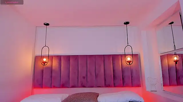 Snapshot of Haily_b chatting on November 2, 2025, 7:30 pm Haily b online show from November 2, 2025, 7:30 pm