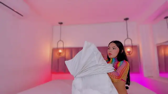 Snapshot of Haily_b chatting on December 22, 2025, 7:58 pm Haily b online show from December 22, 2025, 7:58 pm