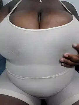 wamie12 online show from March 23, 2025, 6:37 am