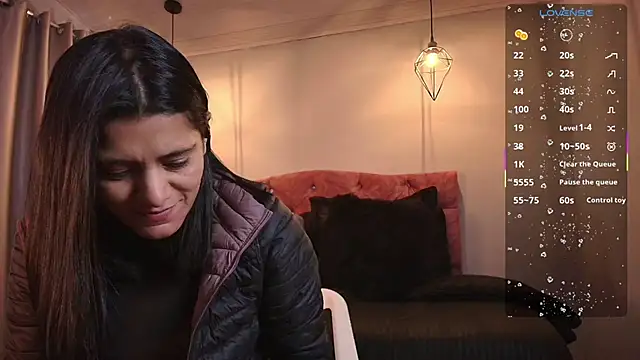 miaoconell online show from December 3, 2025, 9:58 pm