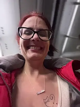 Snapshot of NataKitten chatting on February 15, 2026, 7:57 pm NataKitten online show from February 15, 2026, 7:57 pm