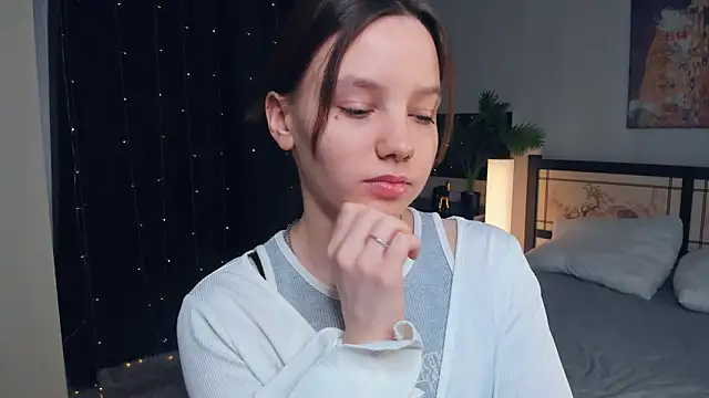 EdinaCordner online show from March 5, 2025, 7:16 am