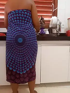 ebonye  online show from September 23, 2025, 1:51 pm