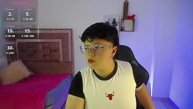 Snapshot of safyka chatting on February 2, 2026, 10:09 pm safyka online show from February 2, 2026, 10:09 pm