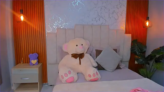 Snapshot of ScarlettWallace chatting on November 15, 2025, 3:38 pm ScarlettWallace online show from November 15, 2025, 3:38 pm