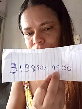 Snapshot of mel88Da chatting on March 21, 2025, 1:23 pm mel88Da online show from March 21, 2025, 1:23 pm