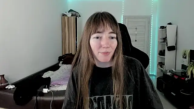 bekkawell online show from October 31, 2025, 2:57 pm