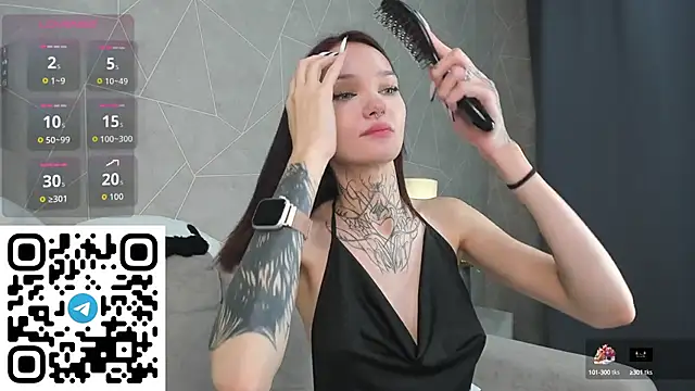 Selena Sharp online show from September 16, 2025, 12:55 am