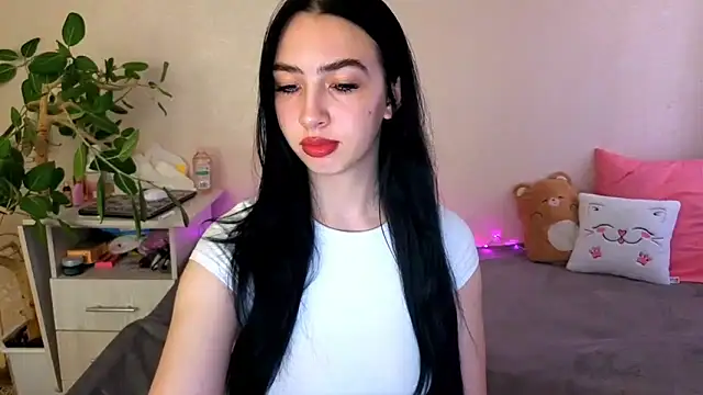 WildKittenX  online show from May 24, 2026, 5:07 am