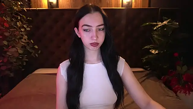WildKittenX  online show from April 24, 2026, 5:42 am