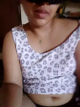 Snapshot of pallu_telgu_kannada chatting on January 15, 2026, 10:51 am pallu telgu kannada online show from January 15, 2026, 10:51 am