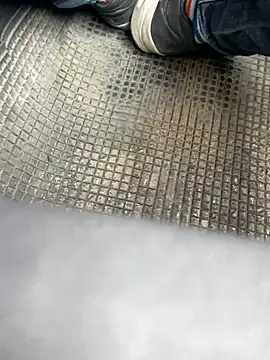 Smallcoco26 online show from January 8, 2026, 10:43 am