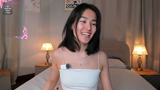 Snapshot of RanelDiva chatting on May 1, 2026, 8:52 am RanelDiva online show from May 1, 2026, 8:52 am