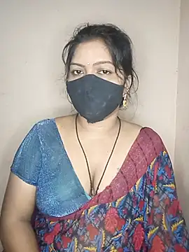 Snapshot of Bagi-Sexy chatting on October 1, 2025, 1:11 am Bagi-Sexy online show from October 1, 2025, 1:11 am