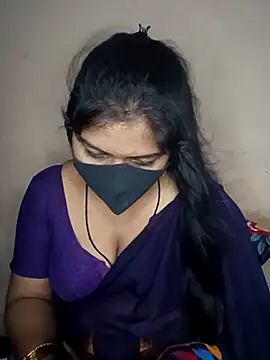 Snapshot of Bagi-Sexy chatting on September 28, 2025, 9:00 pm Bagi-Sexy online show from September 28, 2025, 9:00 pm