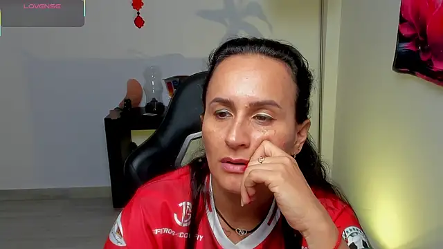 Sara Charmy online show from May 30, 2026, 11:54 pm