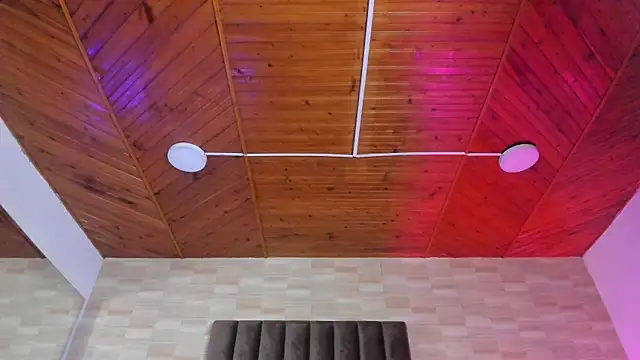 Snapshot of LIa_Bakeer chatting on October 1, 2025, 12:20 pm LIa Bakeer online show from October 1, 2025, 12:20 pm