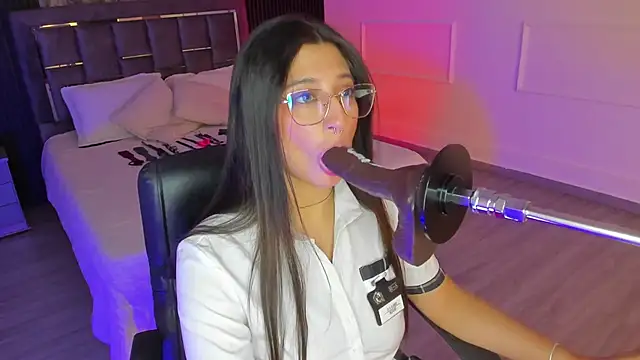 Gabrielakassi online show from February 12, 2026, 12:38 pm