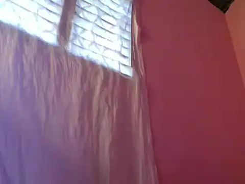 Snapshot of Ladyzee25 chatting on March 3, 2026, 8:38 pm Ladyzee25 online show from March 3, 2026, 8:38 pm