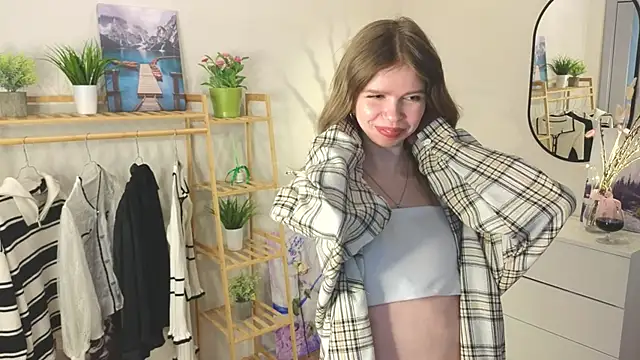 Snapshot of AmityDilley chatting on March 5, 2025, 3:51 am AmityDilley online show from March 5, 2025, 3:51 am