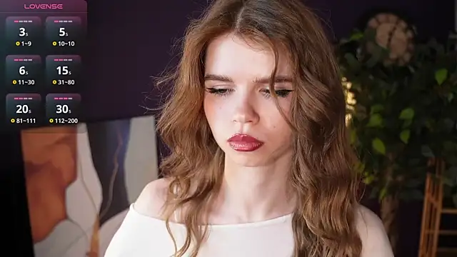 Snapshot of AmityDilley chatting on October 7, 2025, 3:51 am AmityDilley online show from October 7, 2025, 3:51 am