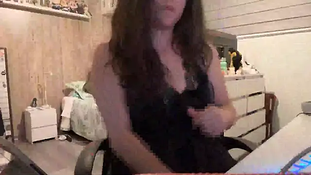 Snapshot of Piolapk chatting on December 2, 2025, 1:39 am Piolapk online show from December 2, 2025, 1:39 am