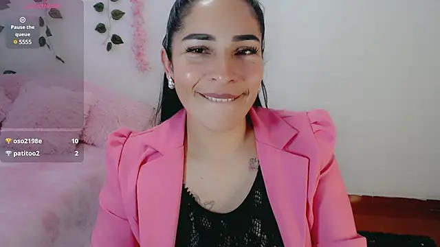 Snapshot of luna_lgomez_ chatting on March 12, 2025, 2:12 pm luna lgomez  online show from March 12, 2025, 2:12 pm