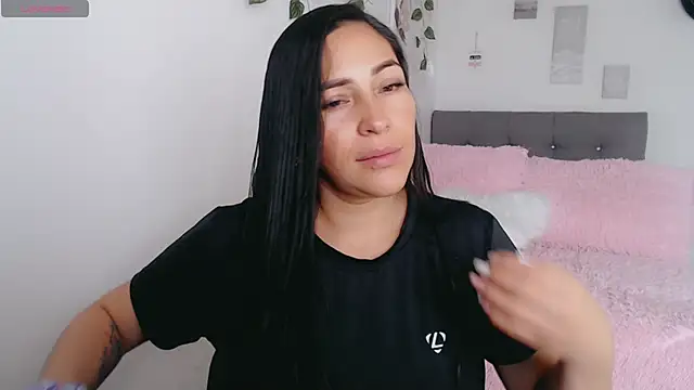 Snapshot of luna_lgomez_ chatting on February 22, 2026, 1:13 pm luna lgomez online show from February 22, 2026, 1:13 pm