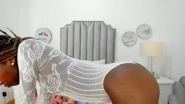 SamantaMarquez online show from October 2, 2025, 8:12 pm