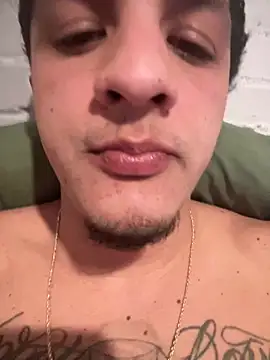 yourpapixulo online show from March 3, 2025, 11:56 pm