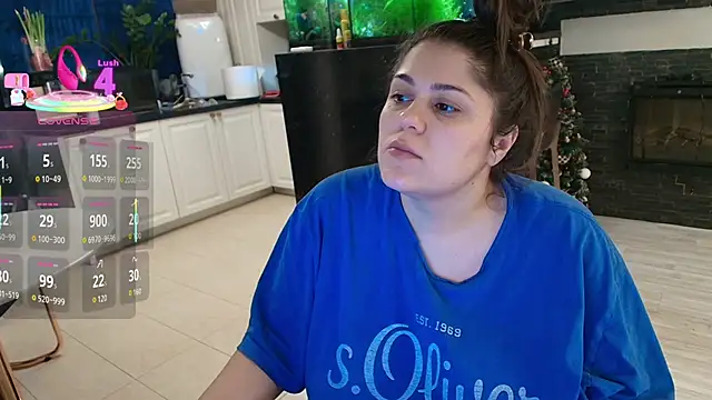 Layla- online show from February 21, 2026, 5:59 pm