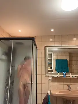 Snapshot of xy_monkeyBigCock chatting on March 17, 2025, 11:57 pm xy monkeyBigCock online show from March 17, 2025, 11:57 pm