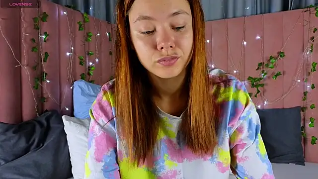 Snapshot of meow_mellie chatting on September 13, 2025, 1:27 am meow mellie online show from September 13, 2025, 1:27 am