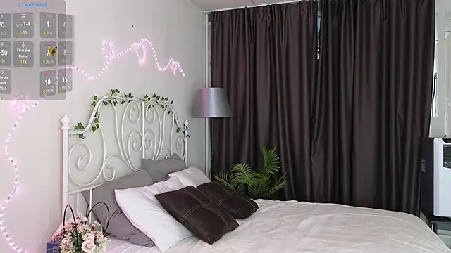 Snapshot of meow_mellie chatting on October 1, 2025, 1:33 am meow mellie online show from October 1, 2025, 1:33 am