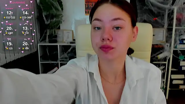 Snapshot of meow_mellie chatting on October 26, 2025, 1:39 am meow mellie online show from October 26, 2025, 1:39 am