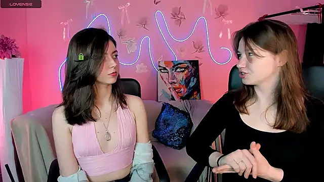 Snapshot of helli_belli chatting on May 8, 2026, 7:50 pm helli belli online show from May 8, 2026, 7:50 pm
