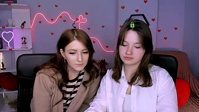 Snapshot of helli_belli chatting on March 21, 2026, 8:46 pm helli belli online show from March 21, 2026, 8:46 pm